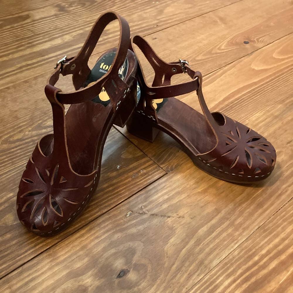 Swedish Hasbeens “Lacy” Clogs
